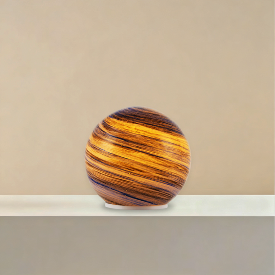 Eon Table Lamp