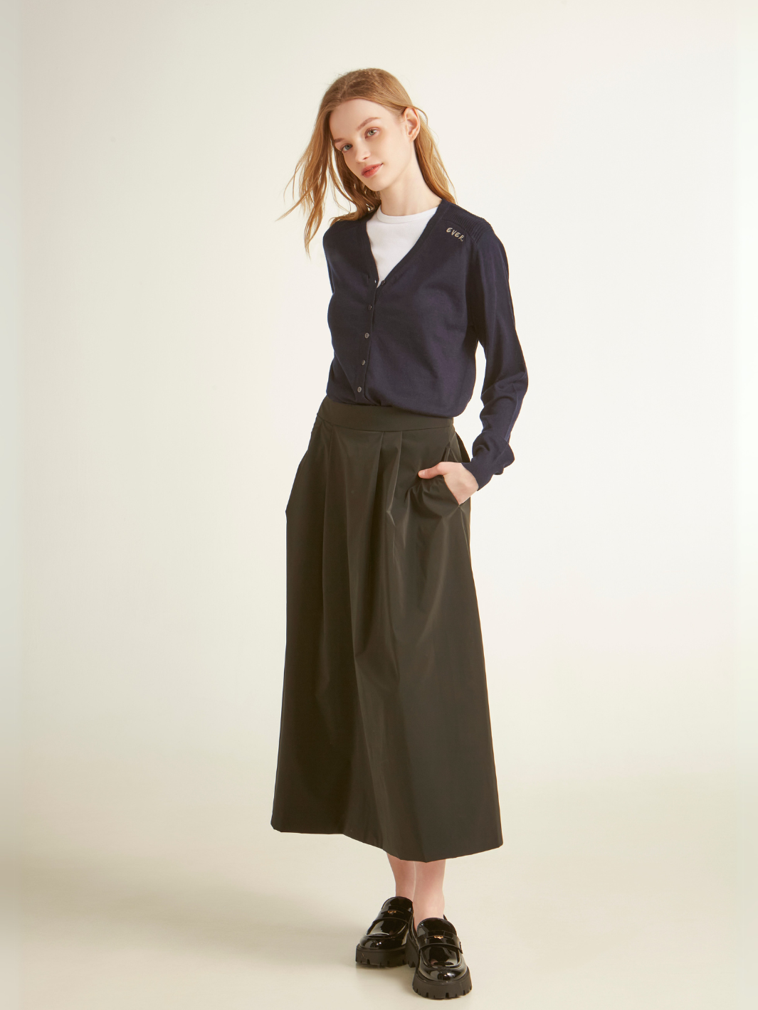 Soft Knit Cardigan Elegant V-Neck