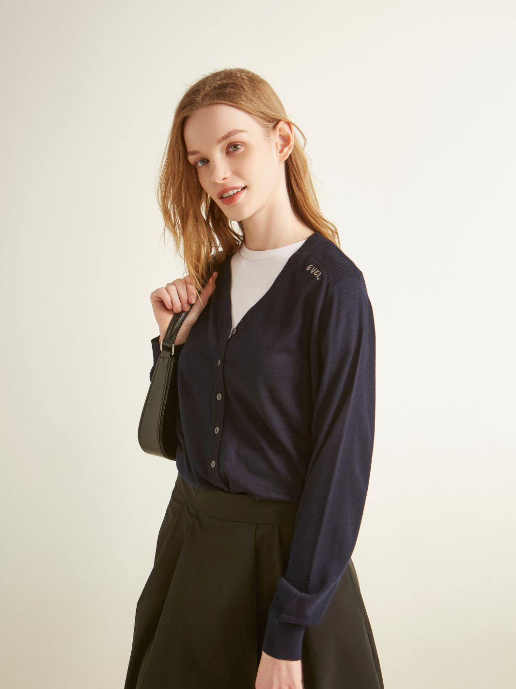 Soft Knit Cardigan Elegant V-Neck