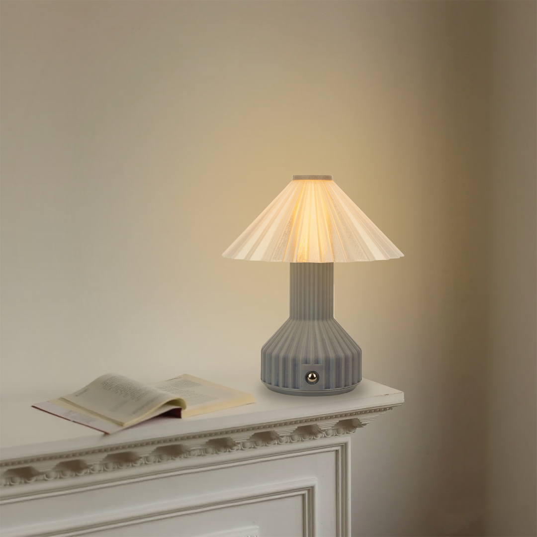 Vela Table Lamp