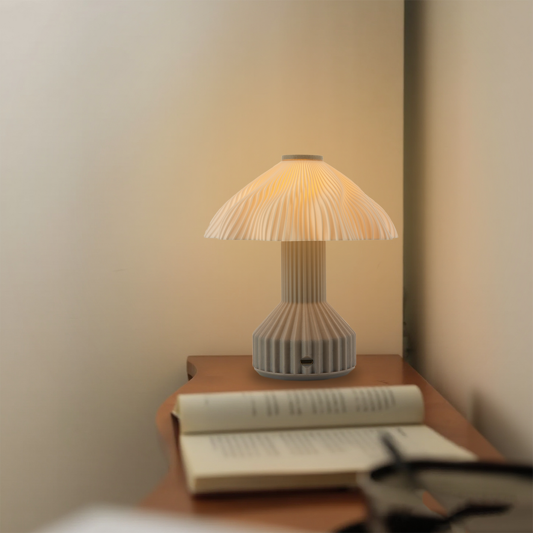 Frilla Table Lamp