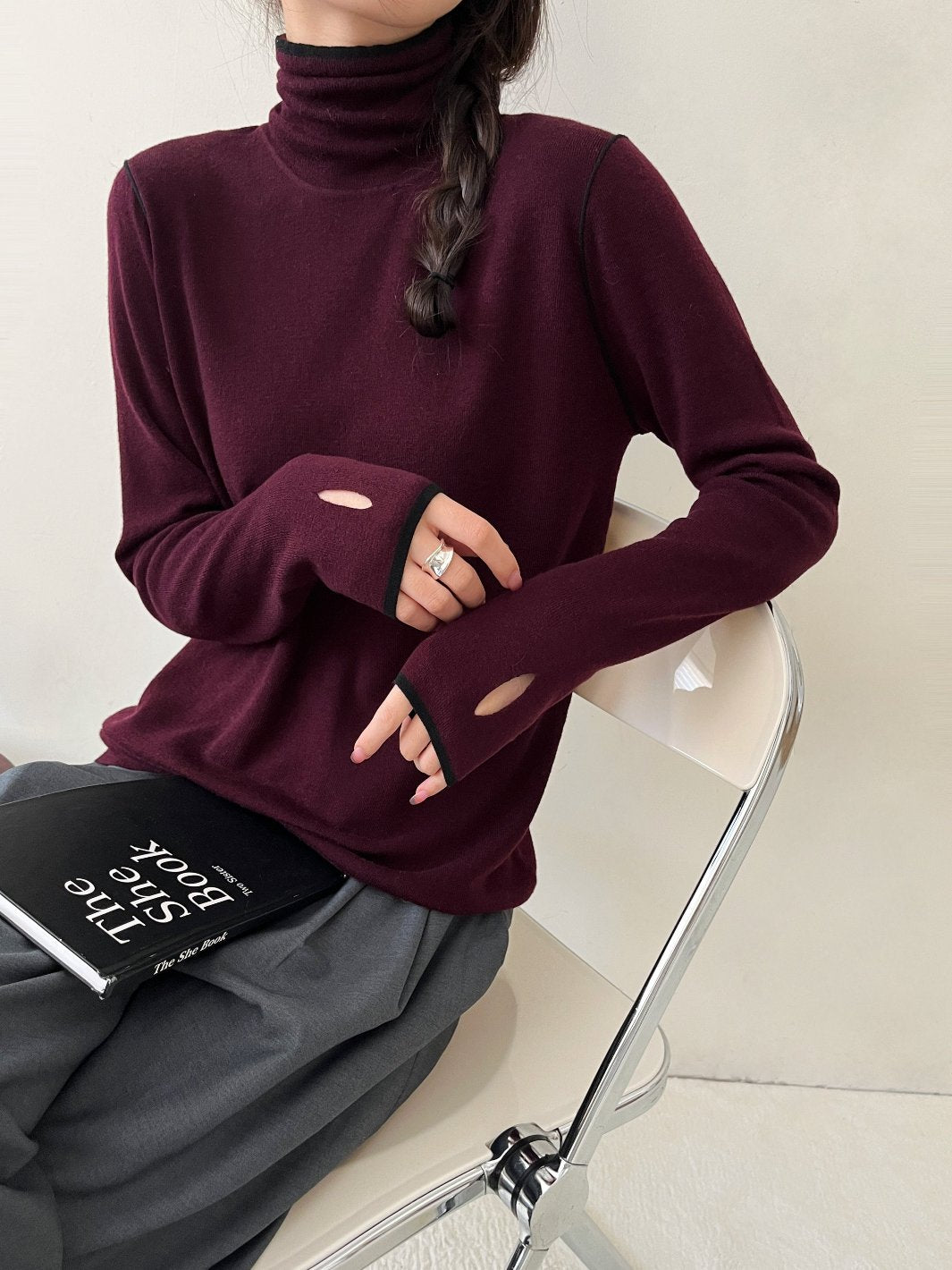 Contrast Stitch Turtleneck Wool Sweater