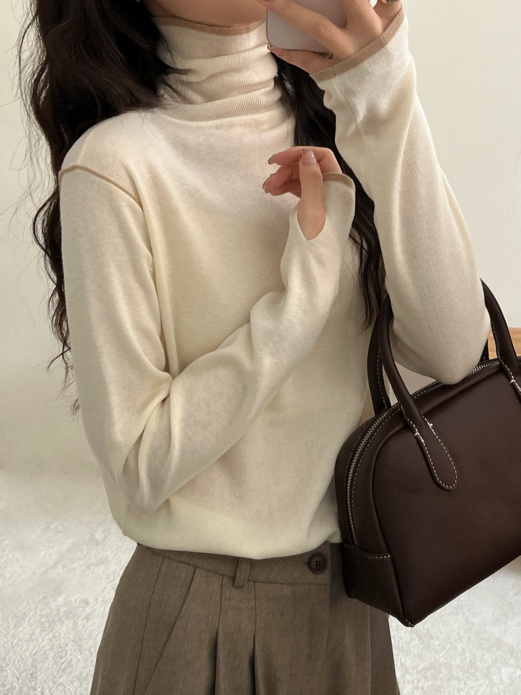 Contrast Stitch Turtleneck Wool Sweater