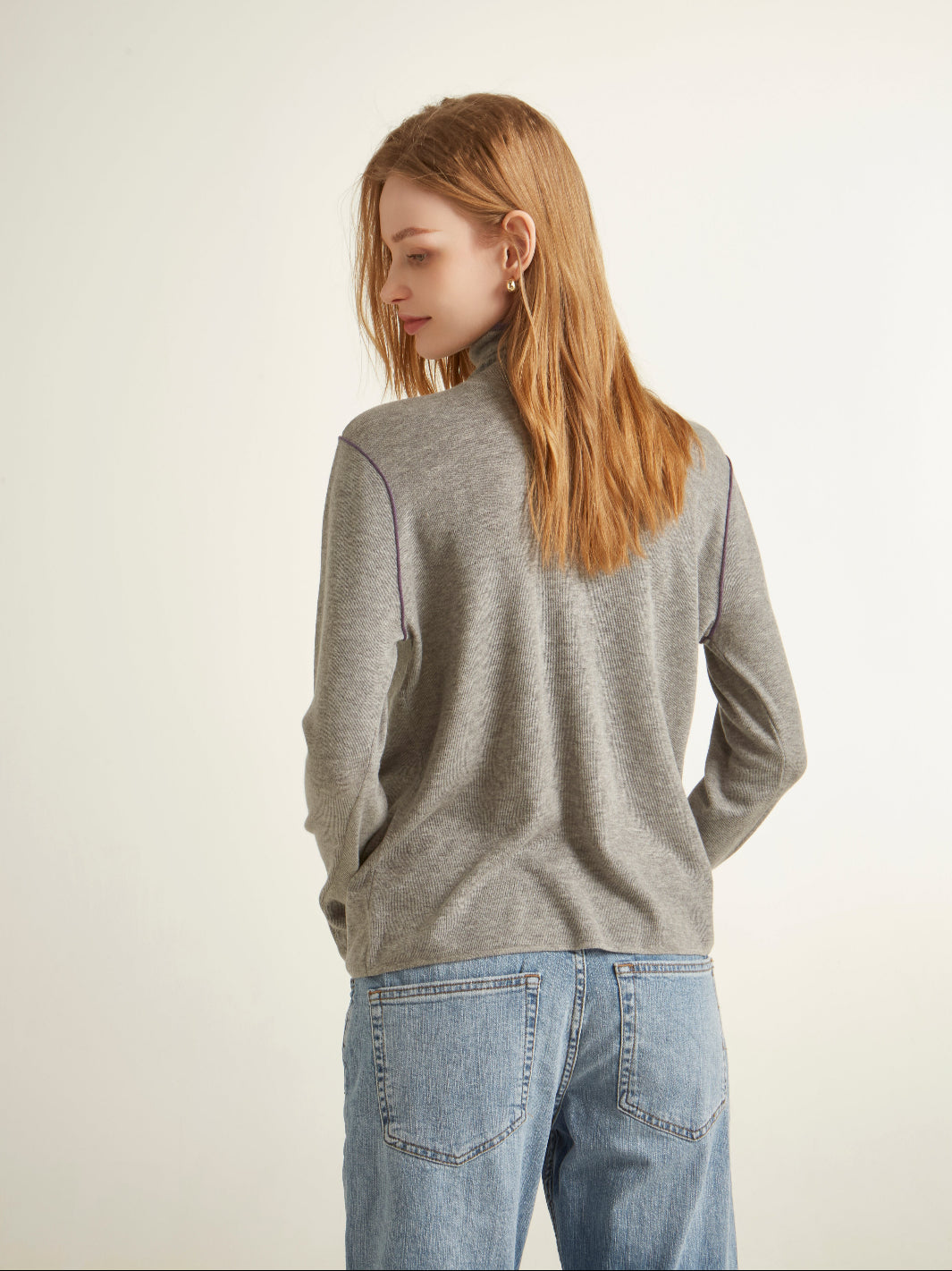 Contrast Stitch Turtleneck Wool Sweater