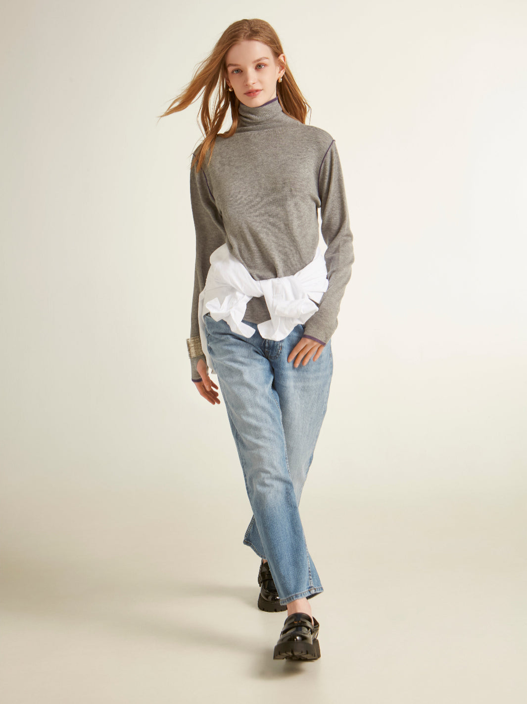 Contrast Stitch Turtleneck Wool Sweater