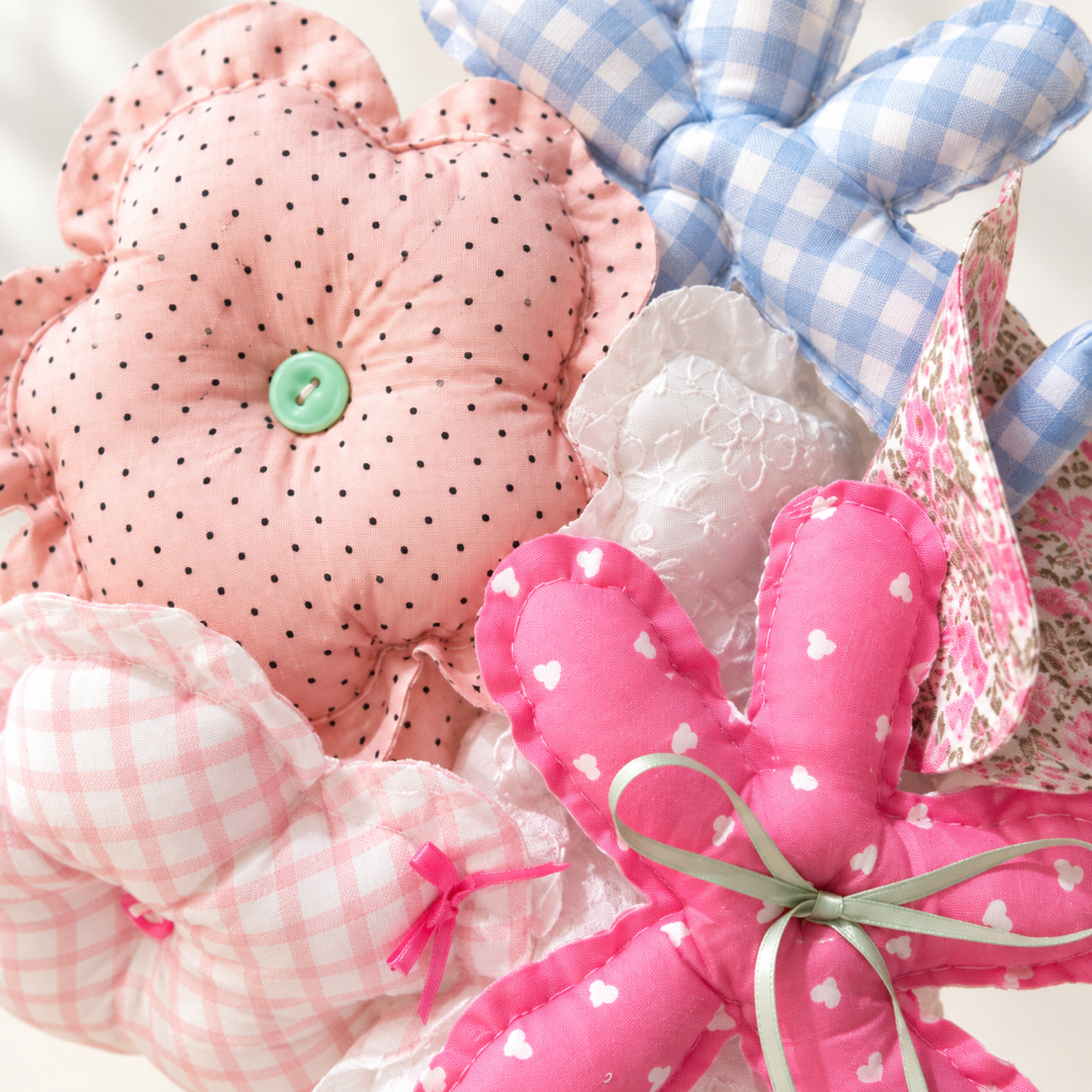 MiRANcle P08 handmade fabric bouquet — fabric and handwork detail