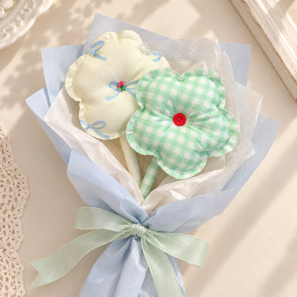 MiRANcle P11 handmade fabric bouquet — paper-wrapped styling